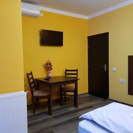 Hotel Restaurant La Passione Tecuci Екстериор снимка